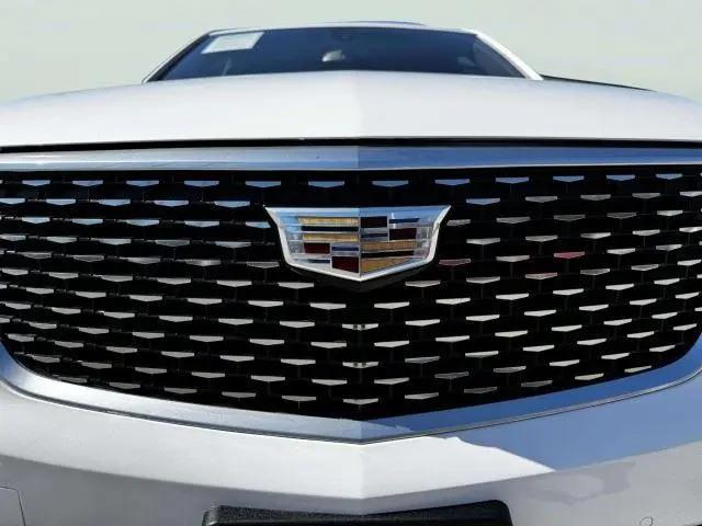 2023 Cadillac XT6 FWD Luxury