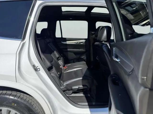 2023 Cadillac XT6 FWD Luxury