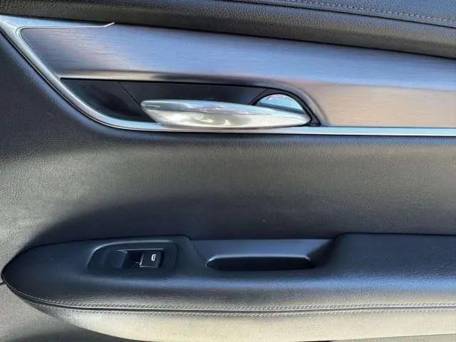 2023 Cadillac XT6 FWD Luxury