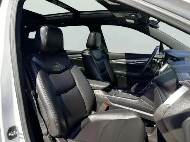 2023 Cadillac XT6 FWD Luxury