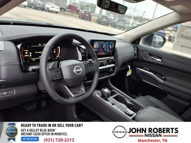 2026 Nissan Pathfinder SL
