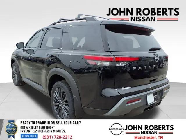 2026 Nissan Pathfinder SL