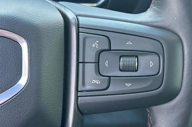 2025 GMC Sierra 2500HD 4WD Crew Cab Standard Bed AT4X
