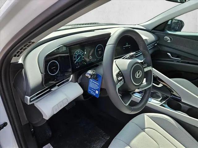2026 Hyundai Elantra Hybrid Limited