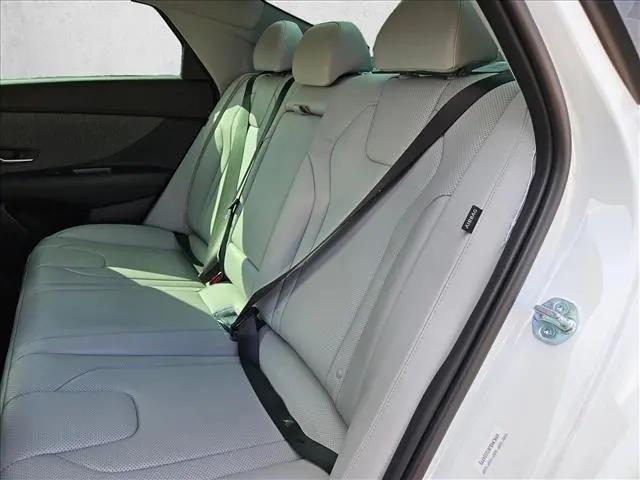 2026 Hyundai Elantra Hybrid Limited