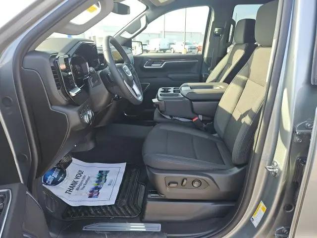 2026 GMC Sierra 1500 Crew Cab, Short Bed, SLE, 4WD