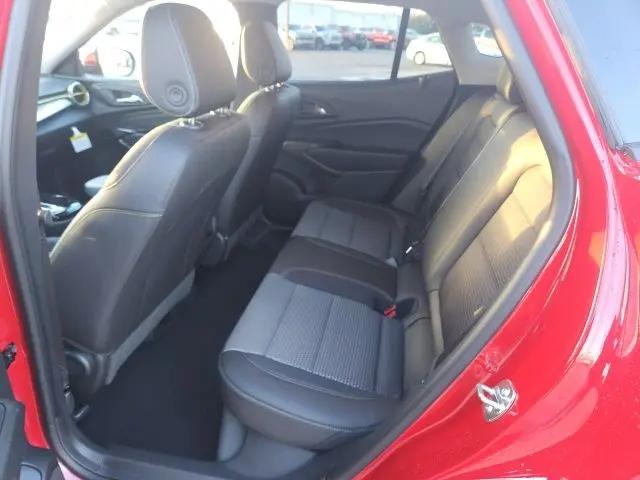 2026 Chevrolet Trax FWD LT