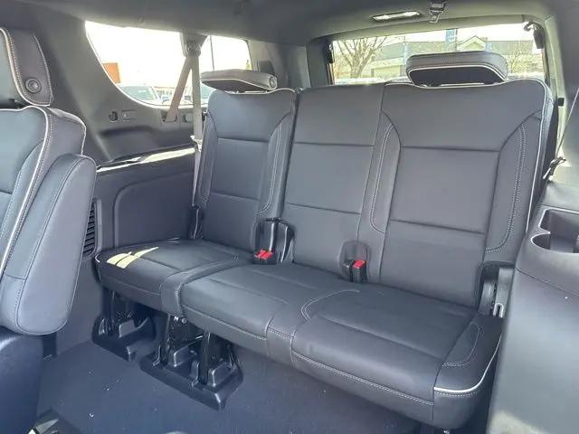 2026 Chevrolet Suburban Premier, 4WD