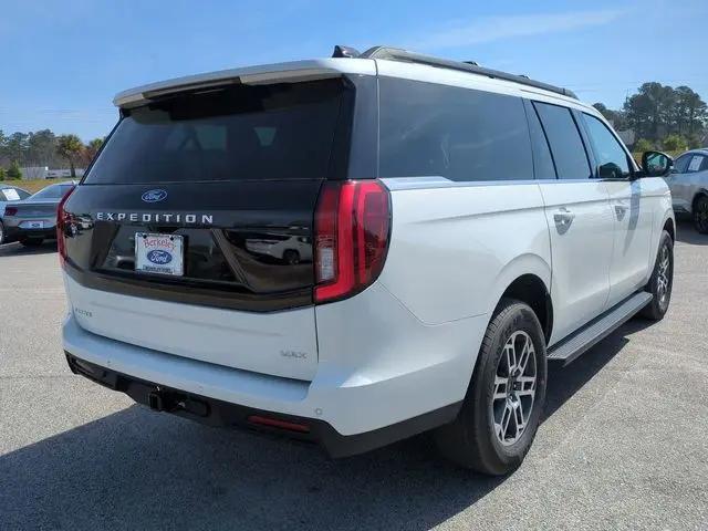2026 Ford Expedition Max Active MAX