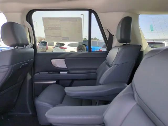 2026 Ford Expedition Max Active MAX