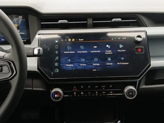 2027 Chevrolet Bolt LT FWD