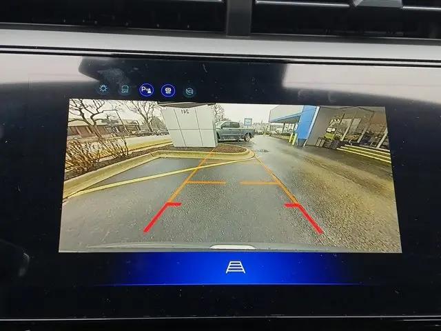 2027 Chevrolet Bolt LT FWD