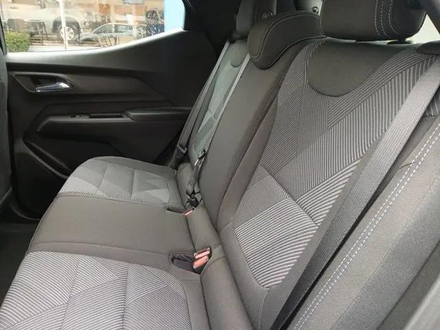 2027 Chevrolet Bolt LT FWD