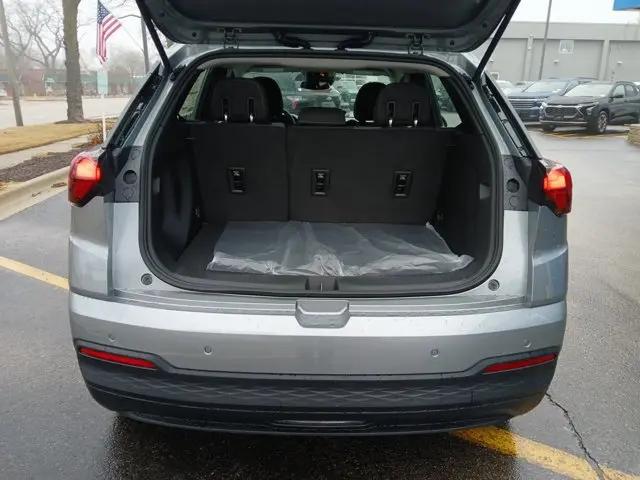 2027 Chevrolet Bolt LT FWD