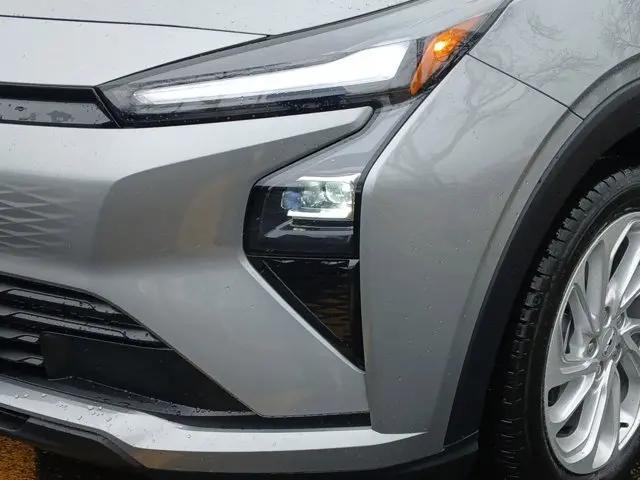 2027 Chevrolet Bolt LT FWD