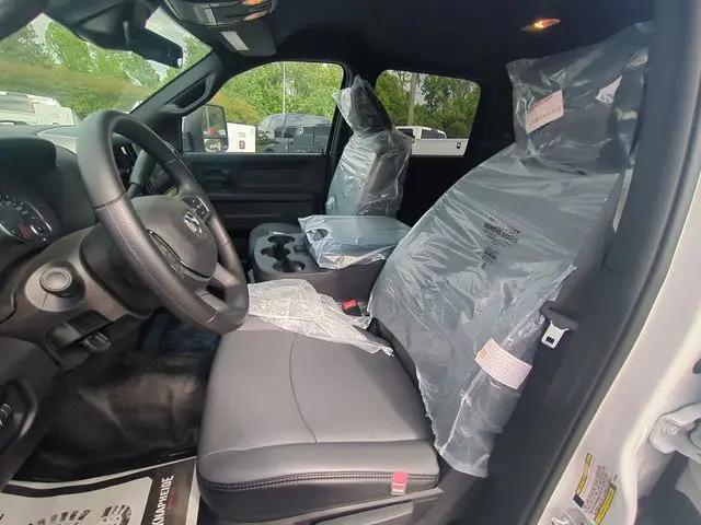 2026 Ram 3500 Tradesman/Big Horn