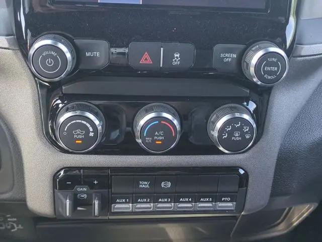 2026 Ram 4500 Chassis Tradesman/Big Horn