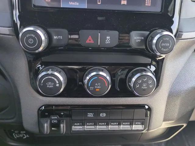 2026 Ram 3500 Tradesman/Big Horn