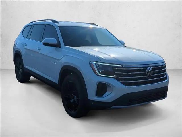 2026 Volkswagen Atlas SE with Technology