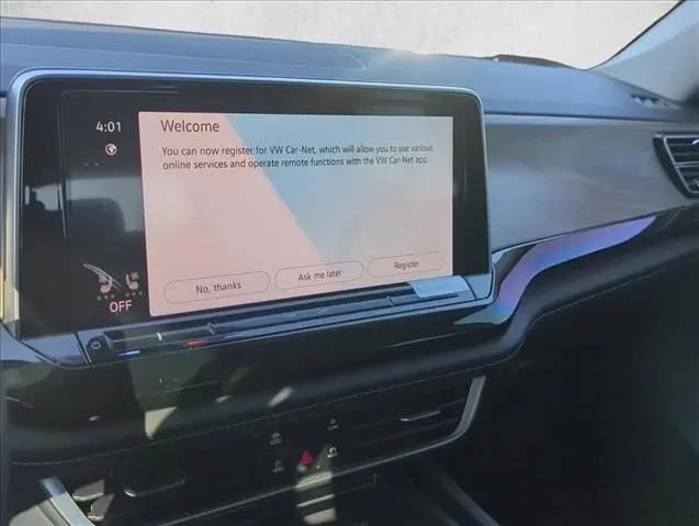 2026 Volkswagen Atlas SE with Technology