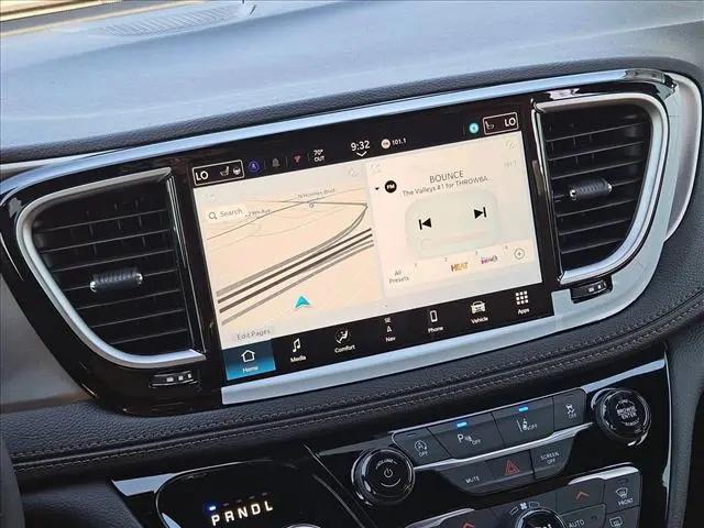 2026 Chrysler Pacifica Pinnacle