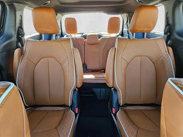2026 Chrysler Pacifica Pinnacle