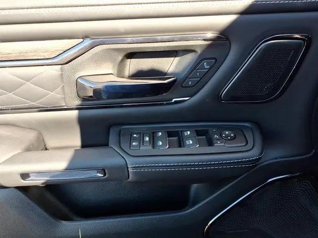 2026 Ram 1500 Limited Crew Cab 4x4 5'7" Box