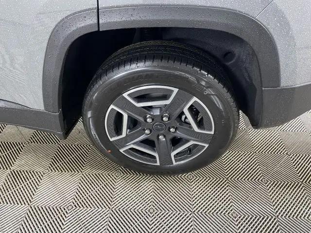 2026 Jeep Cherokee Laredo 4x4