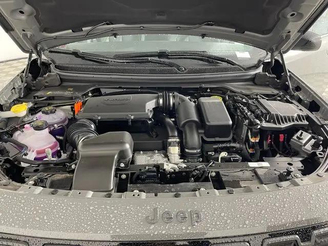2026 Jeep Cherokee Laredo 4x4