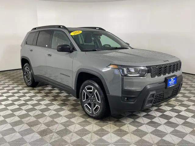 2026 Jeep Cherokee Laredo 4x4