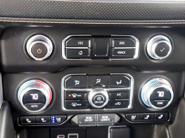 2023 GMC Yukon XL SLT