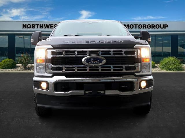 2023 Ford F-350 XLT