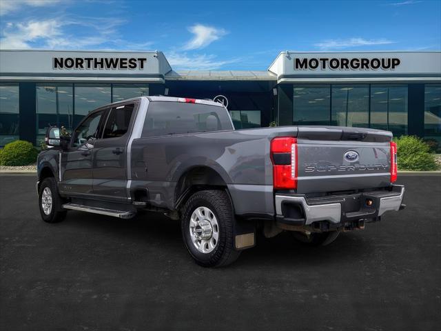 2023 Ford F-350 XLT