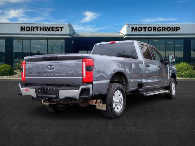 2023 Ford F-350 XLT