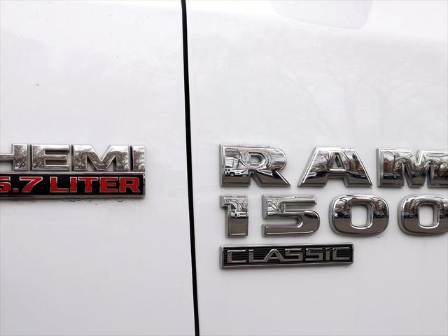 2022 Ram 1500 Classic SLT