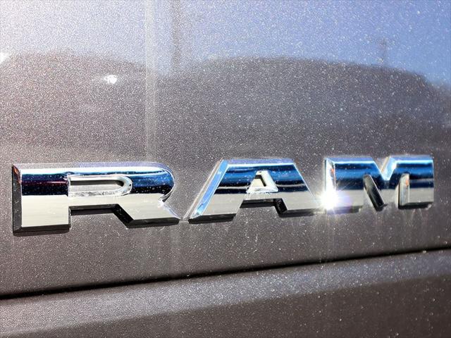 2025 Ram 3500 Laramie Crew Cab 4x4 8' Box