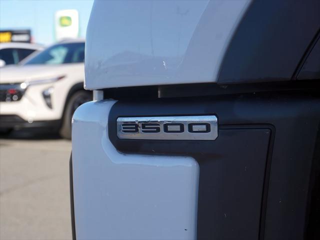 2024 GMC Sierra 3500HD AT4