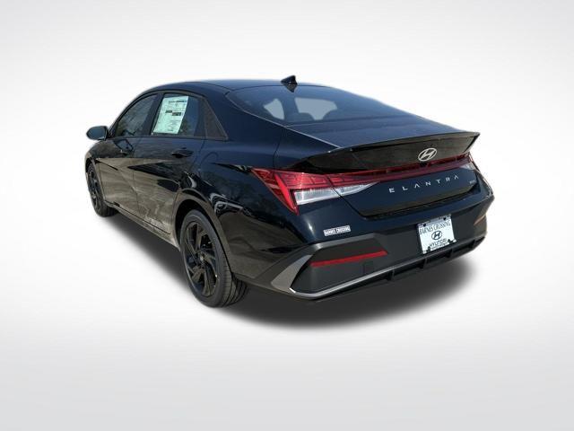 2026 Hyundai Elantra Hybrid SEL Sport
