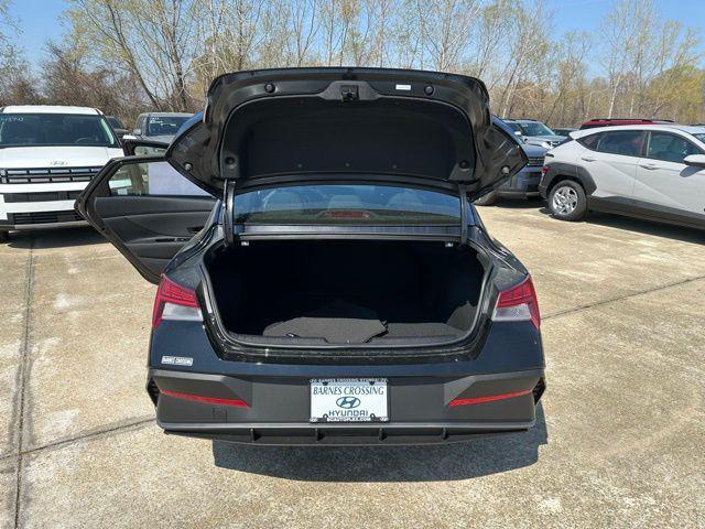 2026 Hyundai Elantra Hybrid SEL Sport