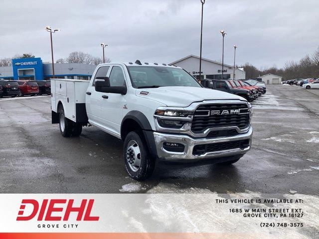2026 RAM Ram 5500 Chassis Cab RAM 5500 TRADESMAN CHASSIS CREW CAB 4X4 60 CA