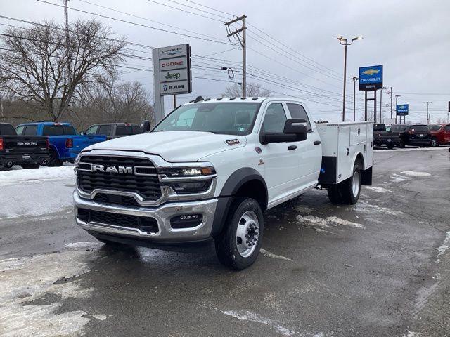 2026 RAM Ram 5500 Chassis Cab RAM 5500 TRADESMAN CHASSIS CREW CAB 4X4 60 CA