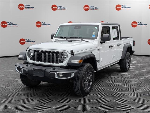 2025 Jeep Gladiator Sport S