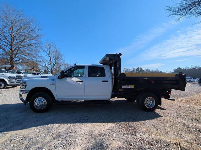2026 RAM Ram 3500 Chassis Cab RAM 3500 TRADESMAN CREW CAB CHASSIS 4X4 60 CA