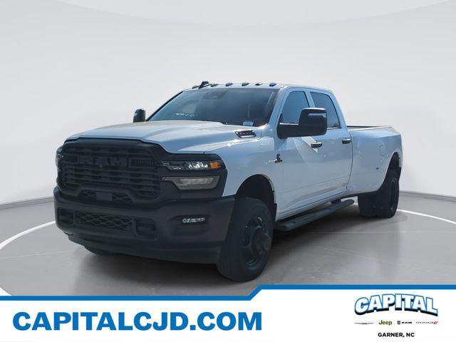 2026 RAM Ram 3500 RAM 3500 TRADESMAN CREW CAB 4X4 8 BOX