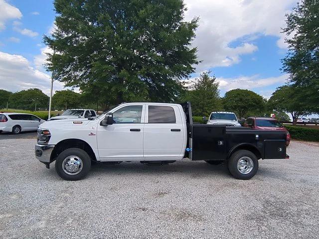 2026 RAM Ram 3500 Chassis Cab RAM 3500 TRADESMAN CREW CAB CHASSIS 4X4 60 CA