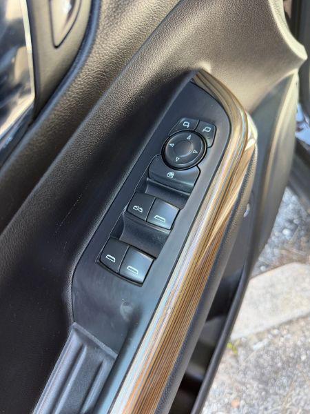 2021 GMC Acadia FWD SLE