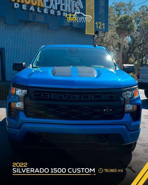 2022 Chevrolet Silverado 1500 2WD Crew Cab Short Bed Custom