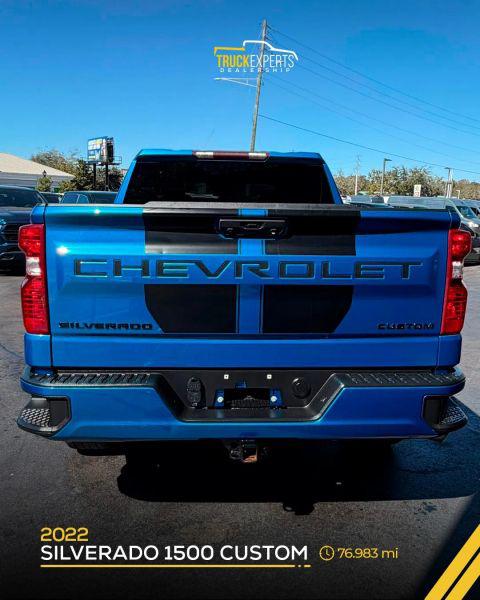 2022 Chevrolet Silverado 1500 2WD Crew Cab Short Bed Custom