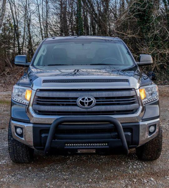2015 Toyota Tundra SR5 5.7L V8