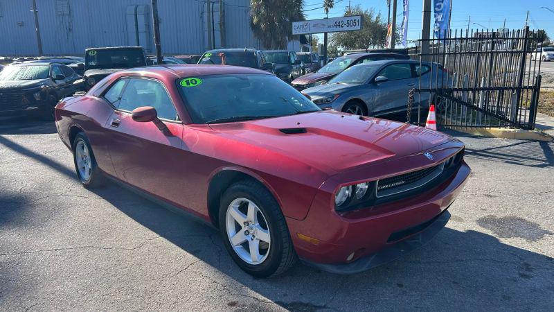 2010 Dodge Challenger SE
